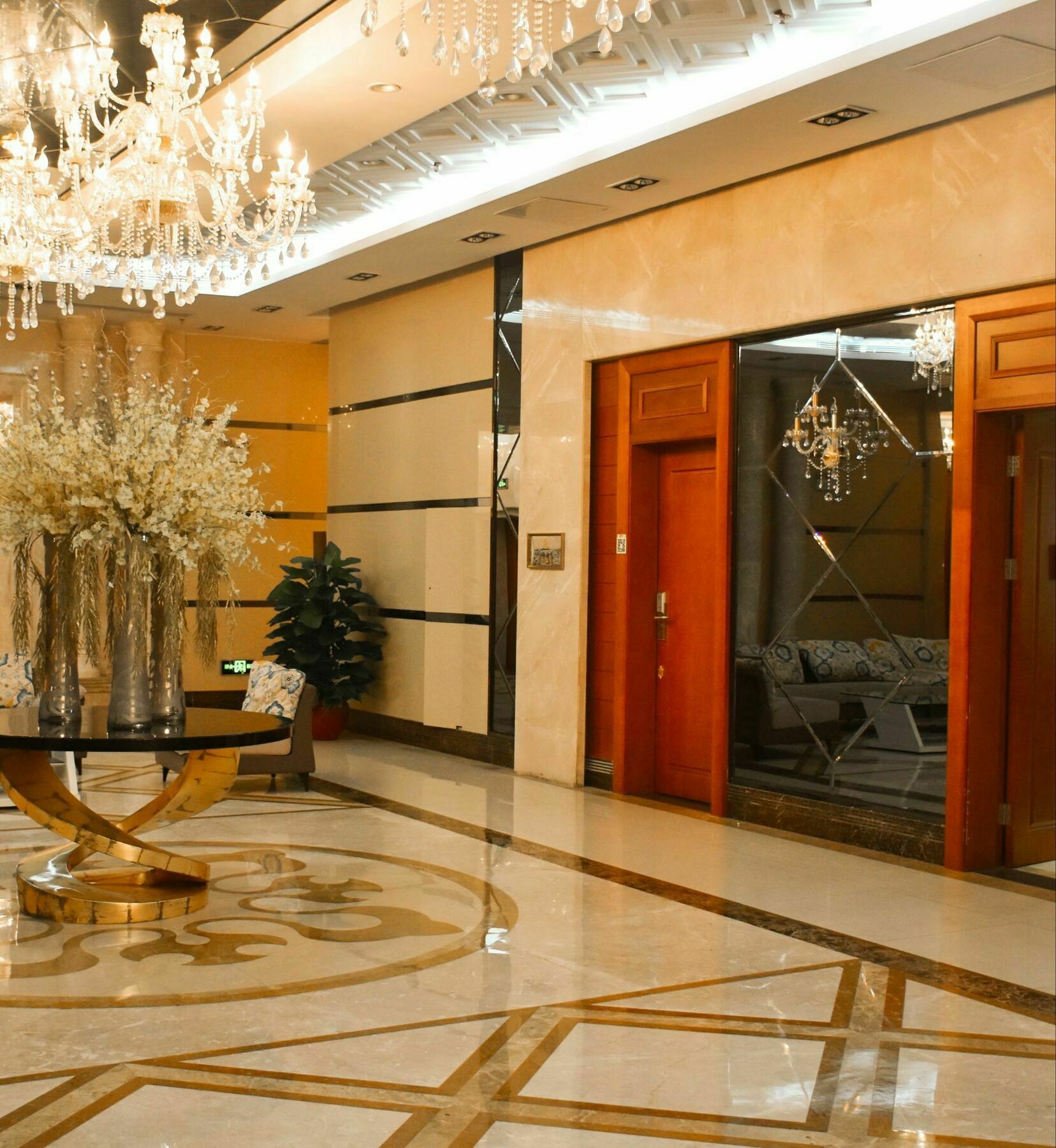Guangzhou Ba Dun Hotel - Beijing Road Екстер'єр фото